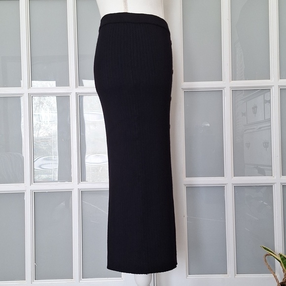 Love Tree Ribbed Midi Skirt from Pink Lily - Picture 3 of 14